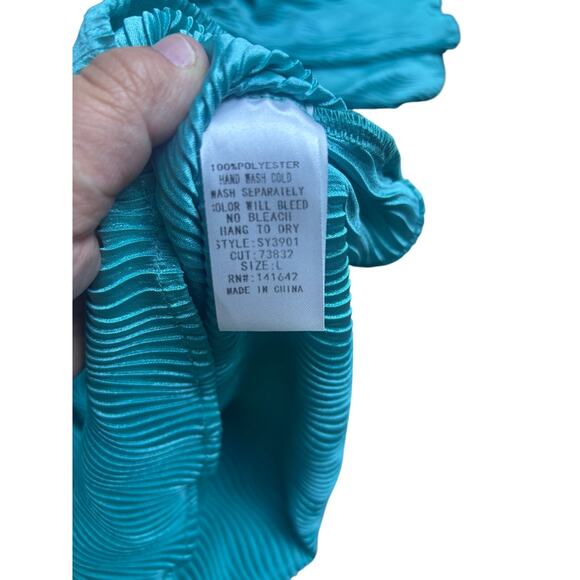 She + Sky Teal Green Pleated Flowy Blouse Women’s Size L Boho Chic Top - Picture 4 of 6